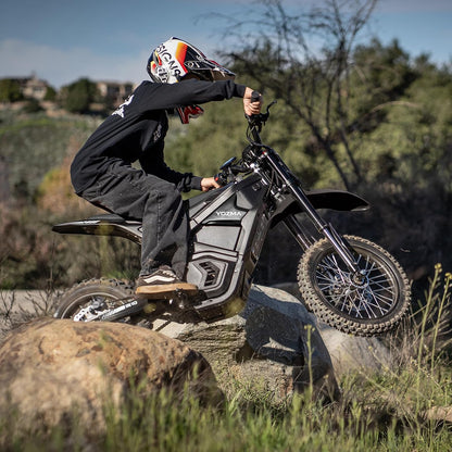 IN10 Electric Dirt Bike, 2600W 40MPH Electric-Motorcycle with 48V/23AH Battery Ebike, Full Hydraulic Brakes and Suspensions Mountain Off-Road E Dirt Bike, for Teens & Adults (Shadow Black)
